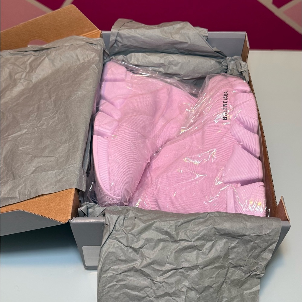 Balenciaga Speed 2.0 LT Women Sneakers - Pink - Picture 2 of 6